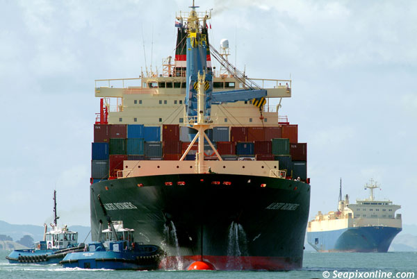 Albert Rickmers, CP Tui, Direct Tui, Contship Washington, Magic Wind, Maersk Wind, Waipapa, Waka... 9152741 ID 3286